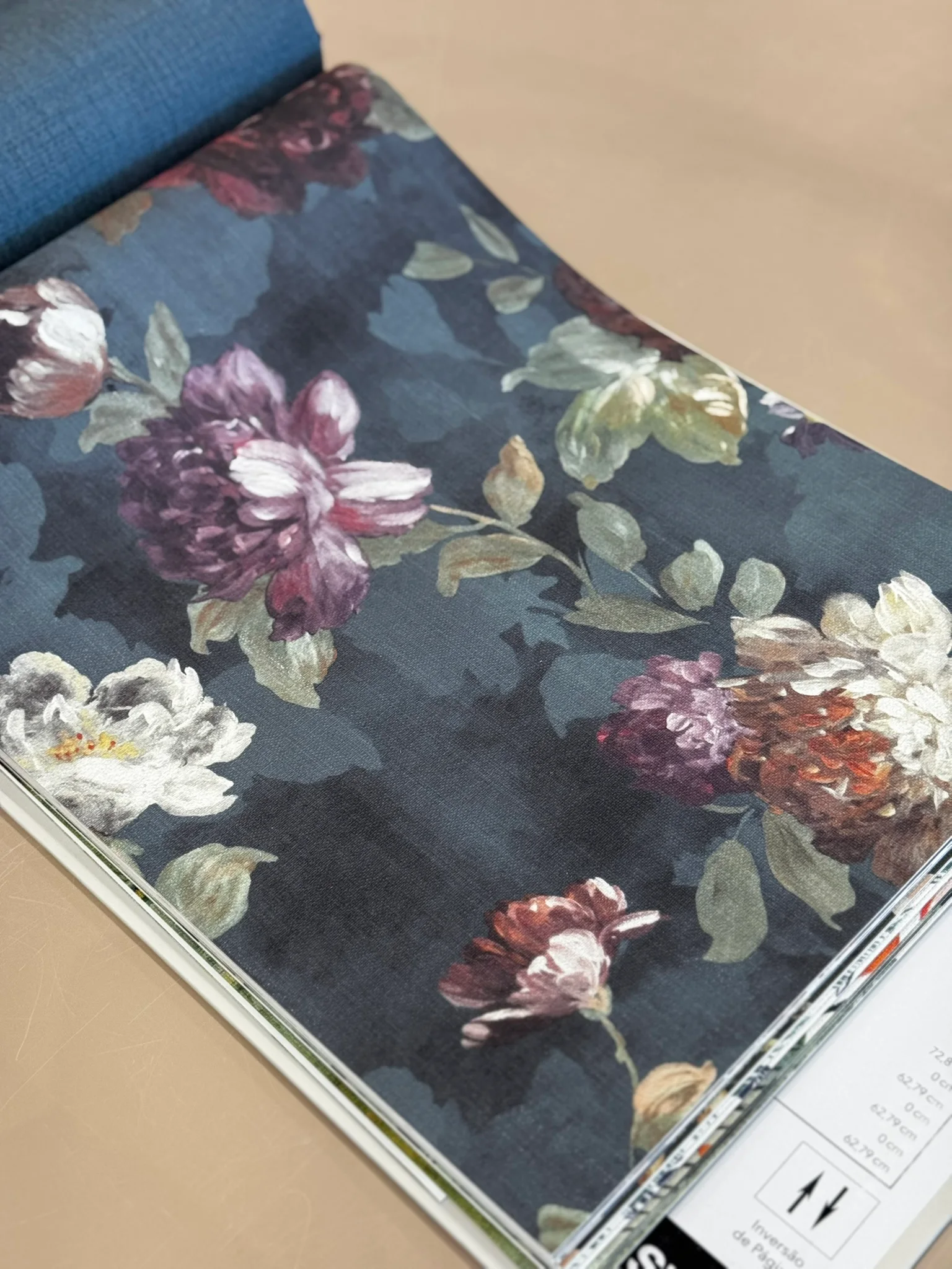 Papel de Parede Botânico e Folhagens